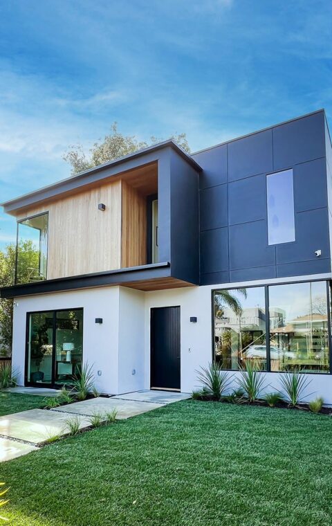 2115 Glyndon Ave. Venice, CA 90291